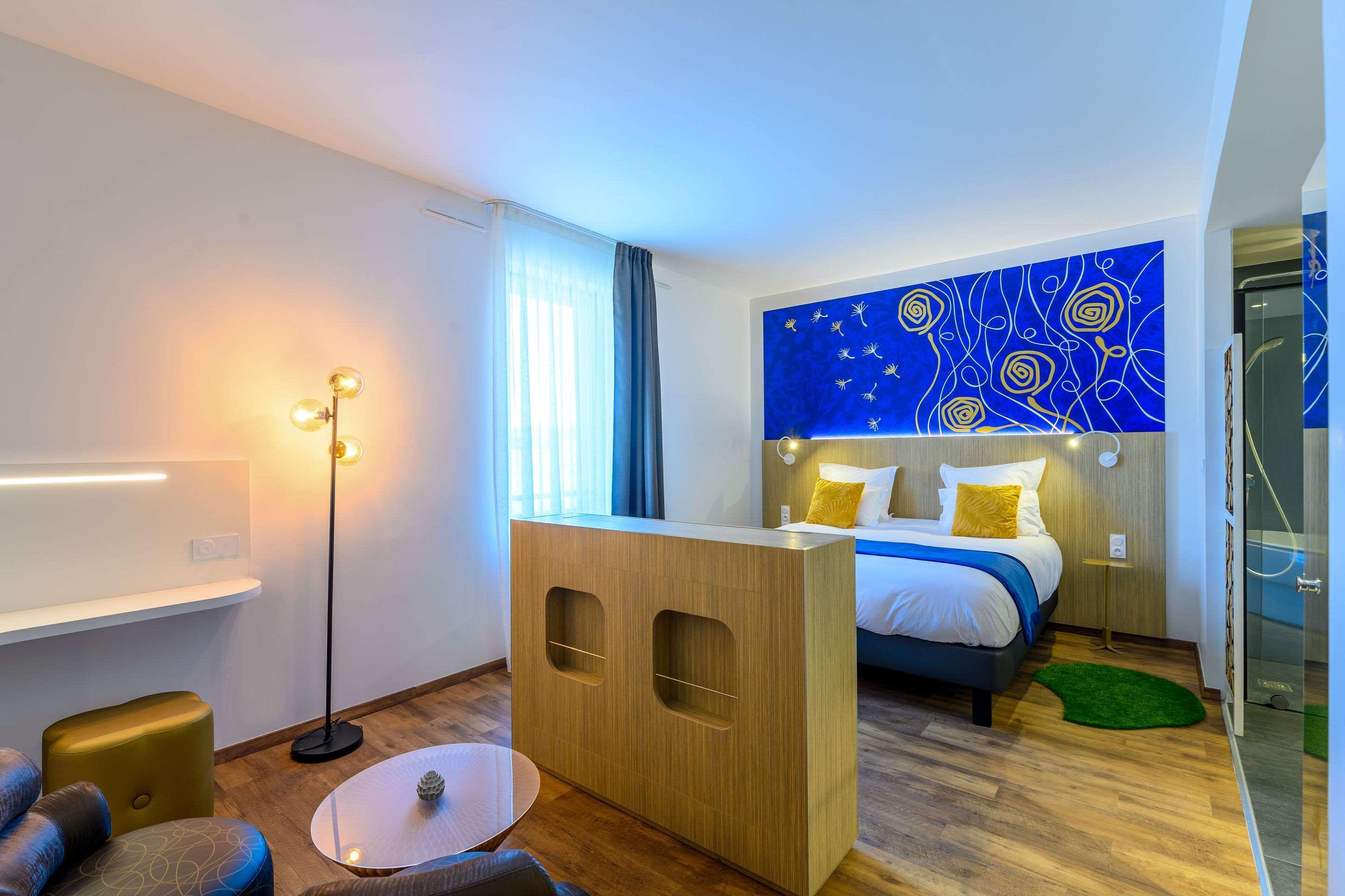 Kyriad Prestige Amiens Poulainville - Hotel And Spa Exterior foto