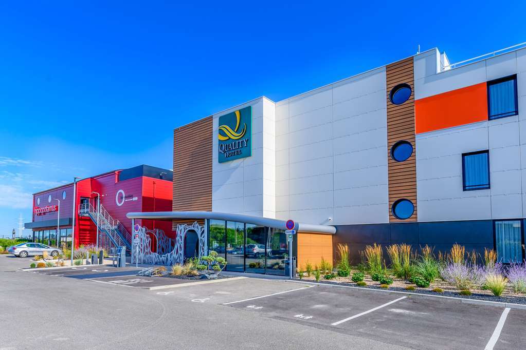 Kyriad Prestige Amiens Poulainville - Hotel And Spa Exterior foto